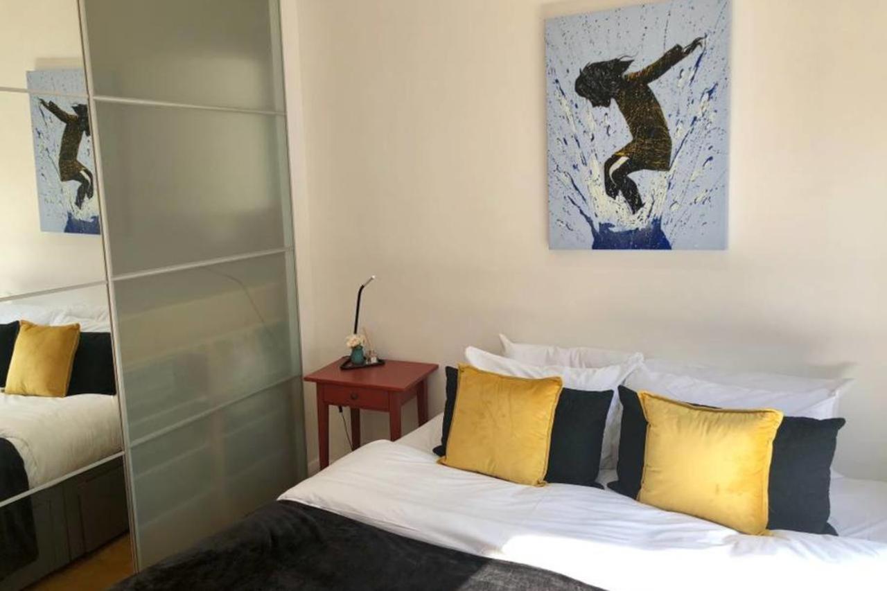 One Bedroom Apartment In Kings Cross Londra Exterior foto